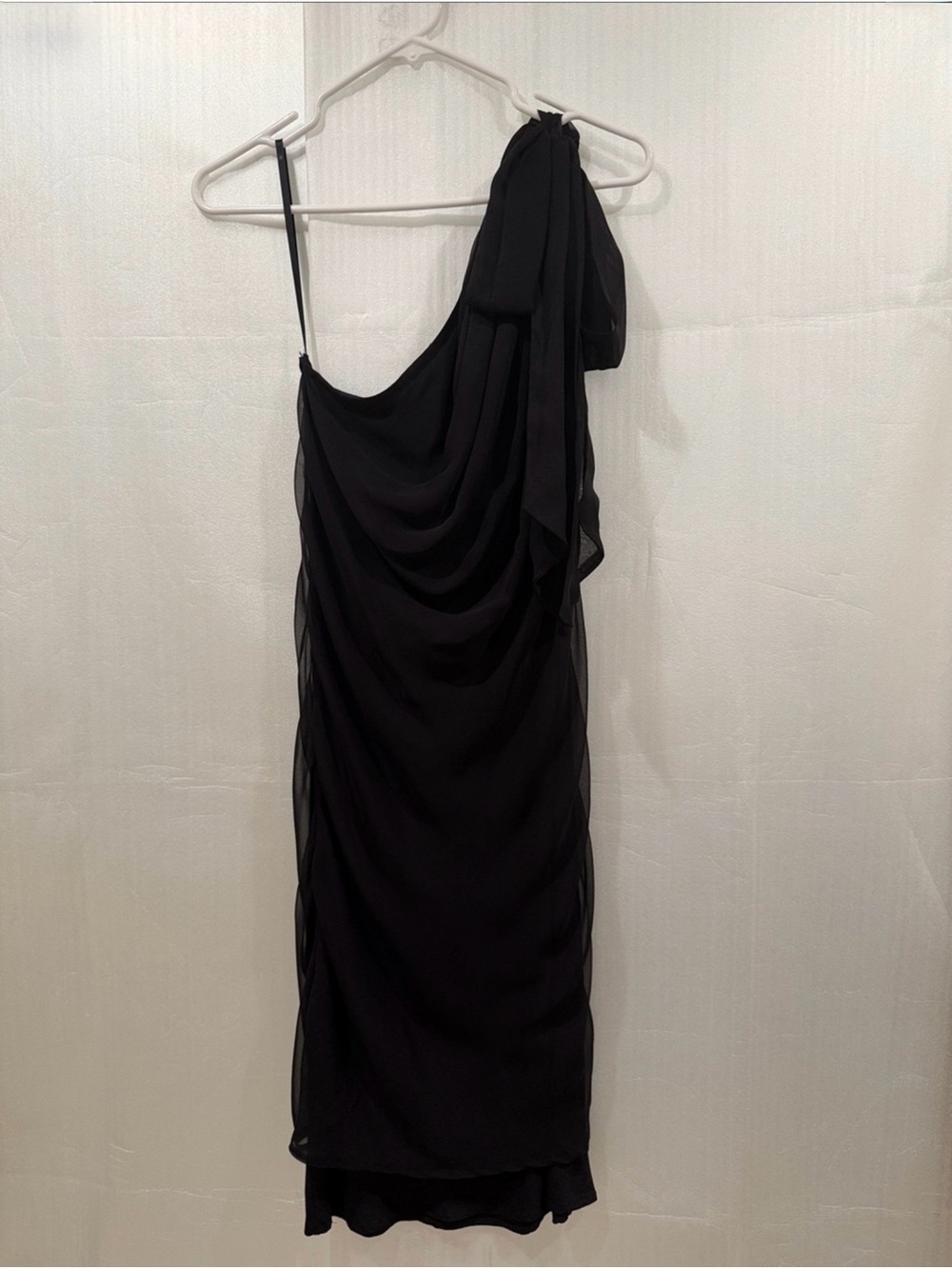 Black One-Shoulder Draped Ruched Midi Dress